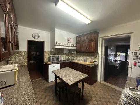 Moradia/quintinha t6- santarém