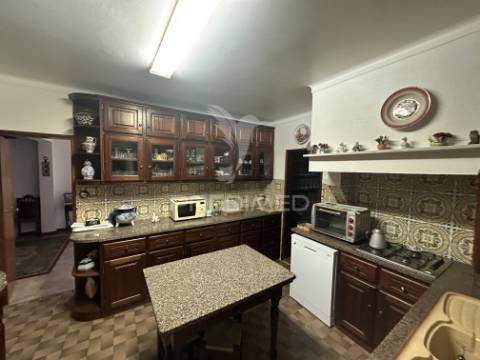 Moradia/quintinha t6- santarém