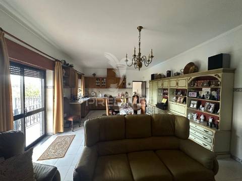 Moradia/quintinha t6- santarém