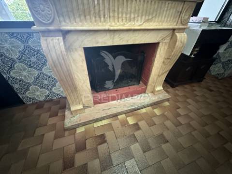 Moradia/quintinha t6- santarém