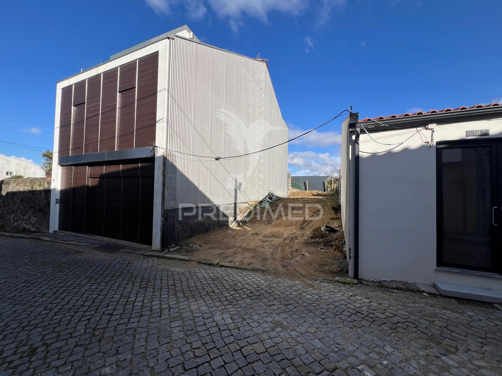 Terreno com 213 m2 em real, braga