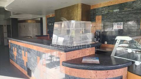 Cafeteria para arrendamento em s. romão do coronado