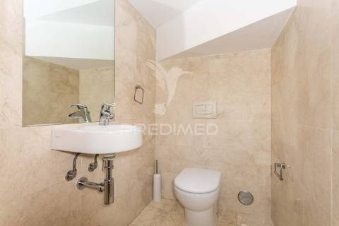 Apartamento duplex t2 parque das nações . lisboa