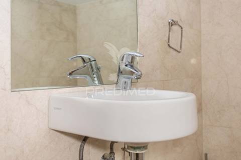 Apartamento duplex t2 parque das nações . lisboa