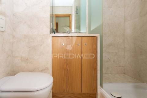 Apartamento duplex t2 parque das nações . lisboa