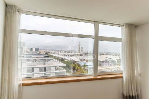 Apartamento duplex t2 parque das nações . lisboa