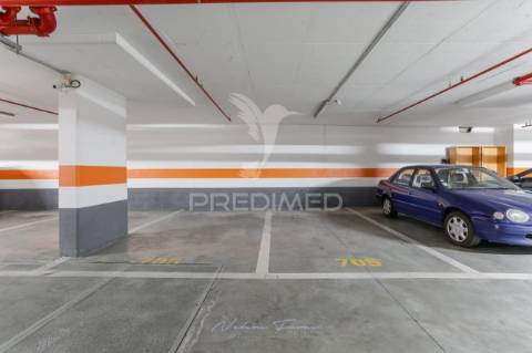 Apartamento duplex t2 parque das nações . lisboa