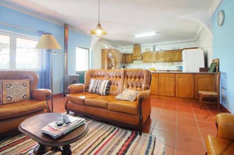 Quinta para eventos, com moradia t3, junto ao tejo em alvega