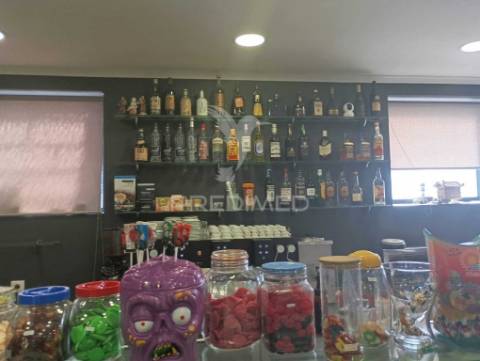 Trespasse de restaurante em milheirós