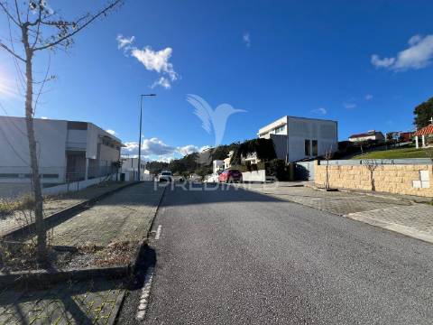 Lote de terreno com 280m2 para moradia individual, moreira guimarães