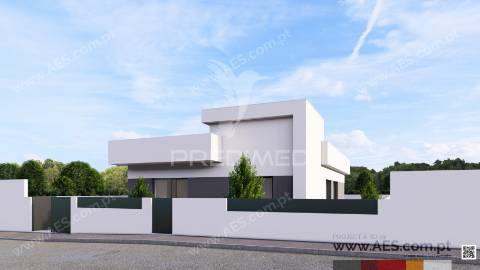 Moradia térrea isolada t3 c/ piscina