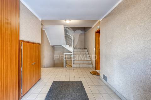 Apartamento t2 à venda em valbom – gondomar
