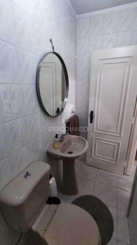 Apartamento t2 com garagem fechada – rio tinto