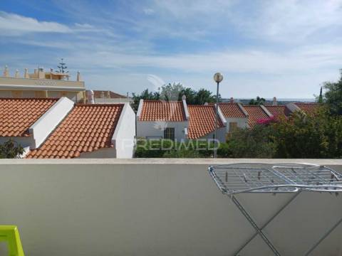 Moradia t2+1 a poucos minutos da praia