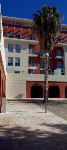 Apartamento -rua doutora paula calado nº 3 -emp. rainha cláudia-elvas