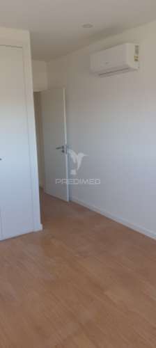 Apartamento -rua doutora paula calado nº 3 -emp. rainha cláudia-elvas