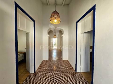 Moradia t3 em santa bárbara, castro verde