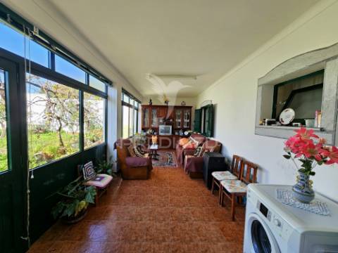 Moradia térrea t3 em casével, castro verde