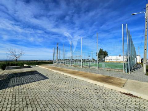 Moradia térrea t3 em casével, castro verde