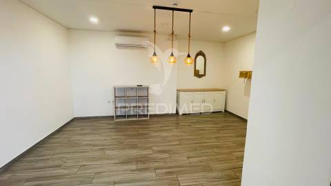 Restaurante com 130 lugares e 260 m2, em sines