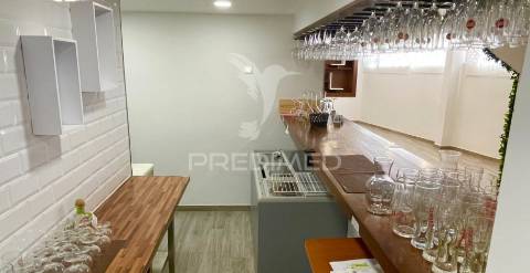 Restaurante com 130 lugares e 260 m2, em sines