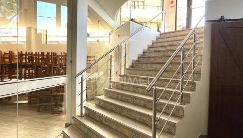 Restaurante com 130 lugares e 260 m2, em sines