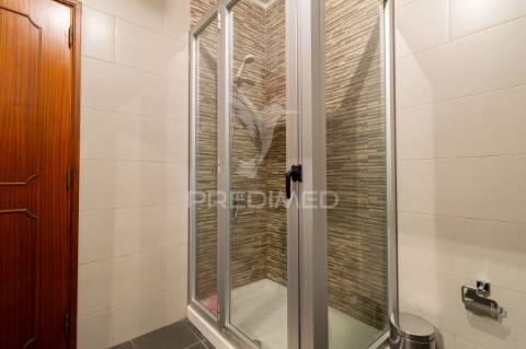 Moradia independente com piscina - quinta do conde - sesimbra - 609.000 eur