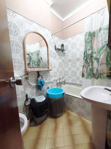 1º piso, varanda, virado a sul, cozinha equipada