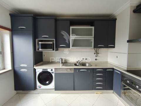 Apartamento t3 à venda no montijo – conforto, localização e qualidade de vida!