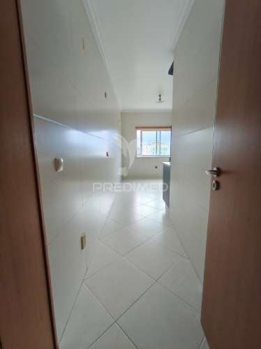 Apartamento t3 à venda no montijo – conforto, localização e qualidade de vida!