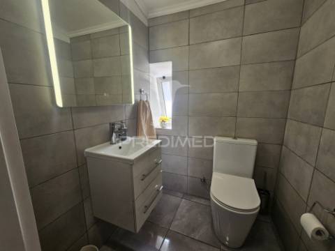 Moradia renovada em santa bárbara de padrões