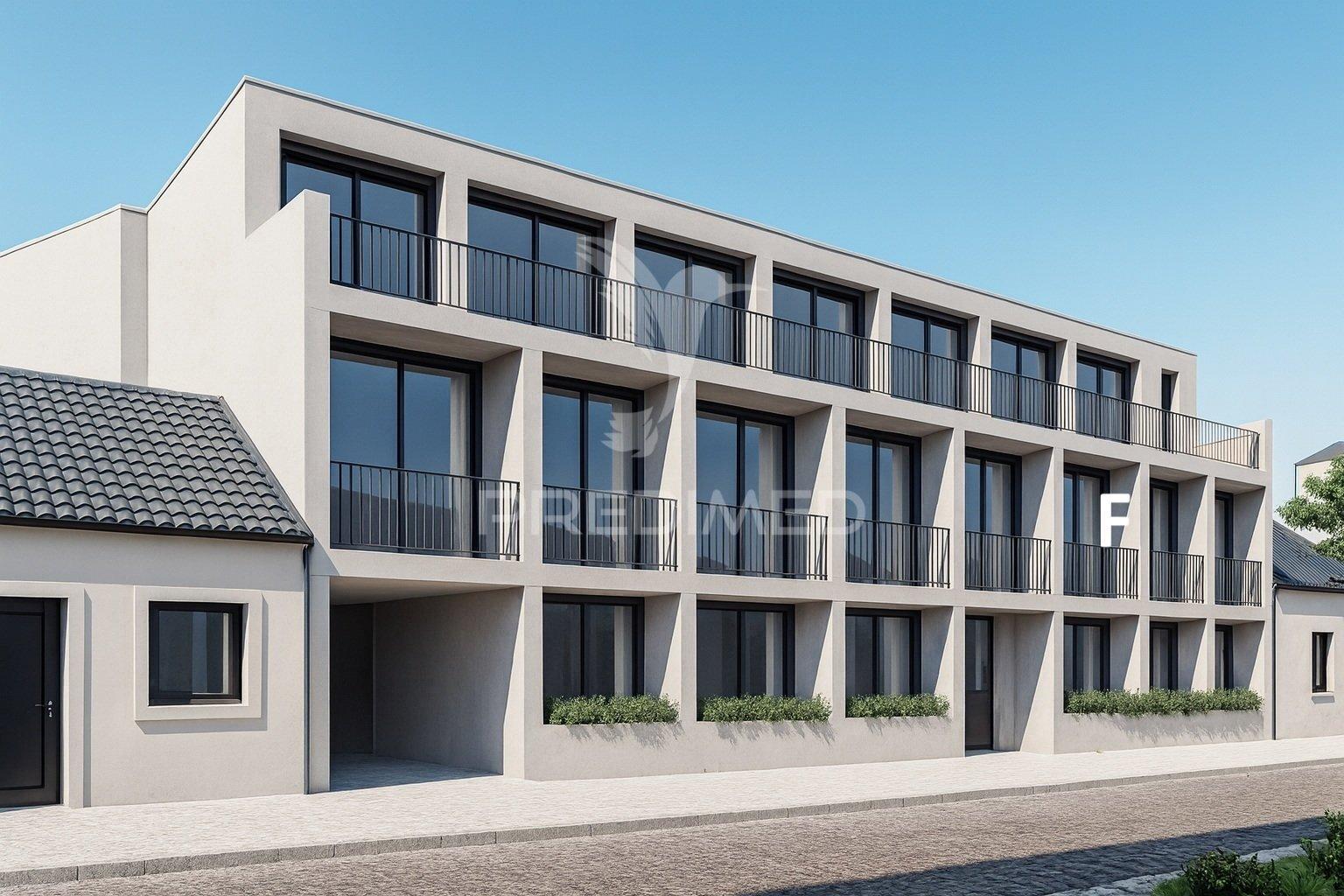 Apartamento t3 com varanda em sines