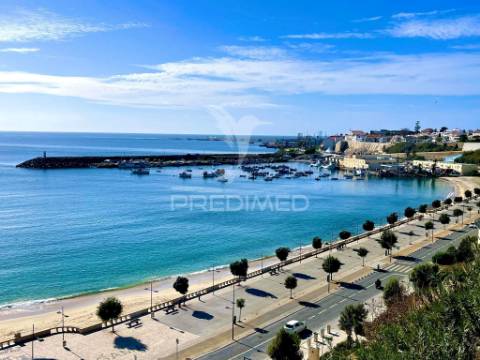 Apartamento t2 com varanda em sines