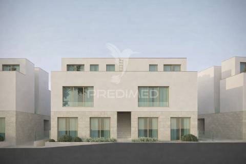 Apartamento t3 | piscina | ginásio | box 2 carros | madalena