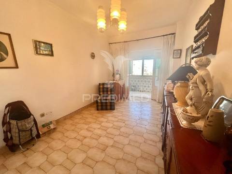 T2 com vista panorâmica – conforto e altitude no alto seixalinho - barreiro