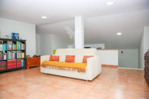 Moradia t6/9 moradia no milharado