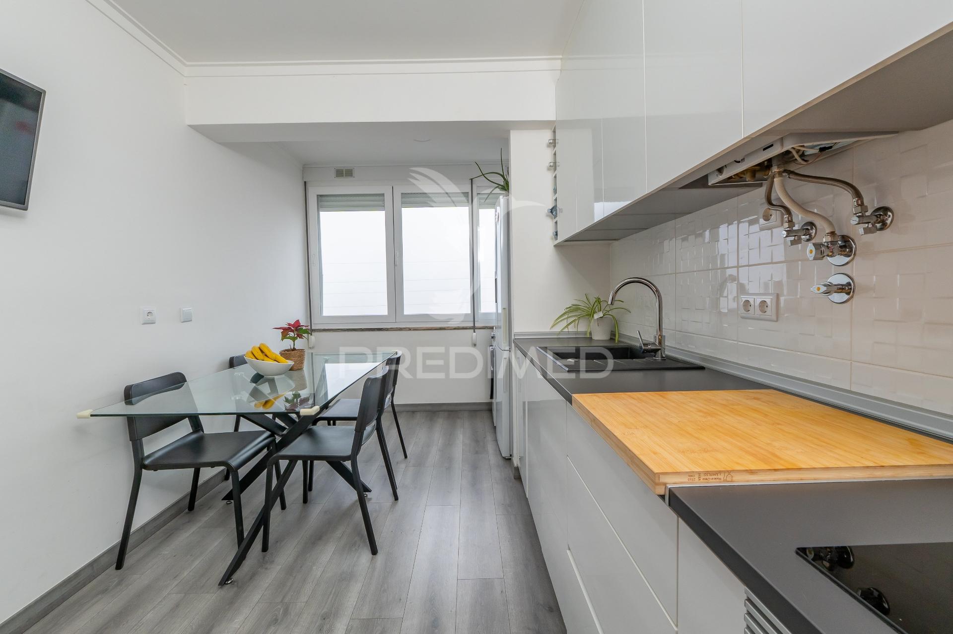 Apartamento renovado sobralinho – entrada março