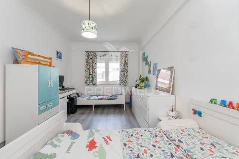 Apartamento renovado sobralinho – entrada março