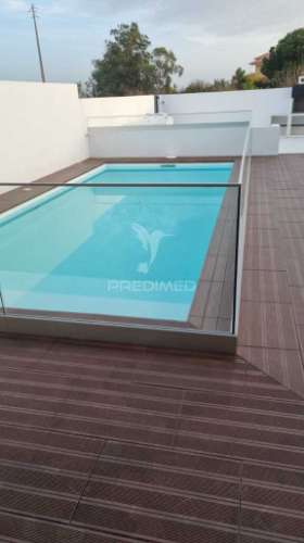 Moradia t4 -condomínio fechado éden entroncamento