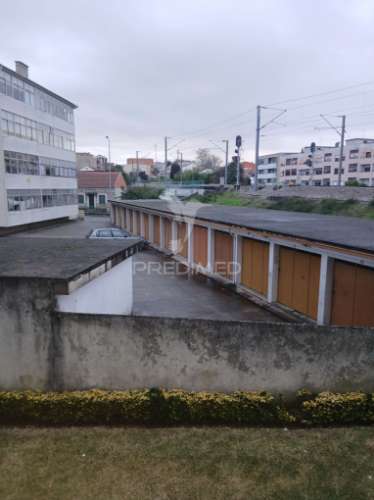 ? apartamento t2 para remodelação – centro de ermesinde