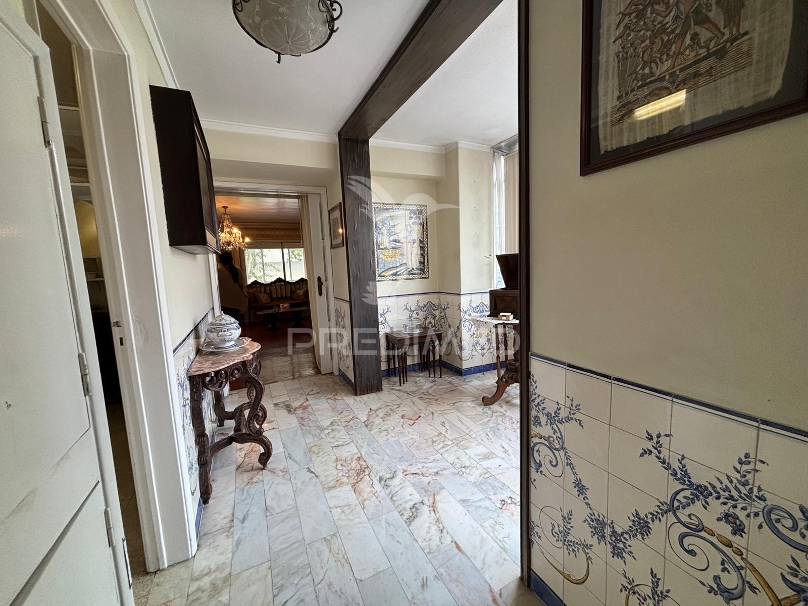 T3 - 1º andar com elevador lisboa