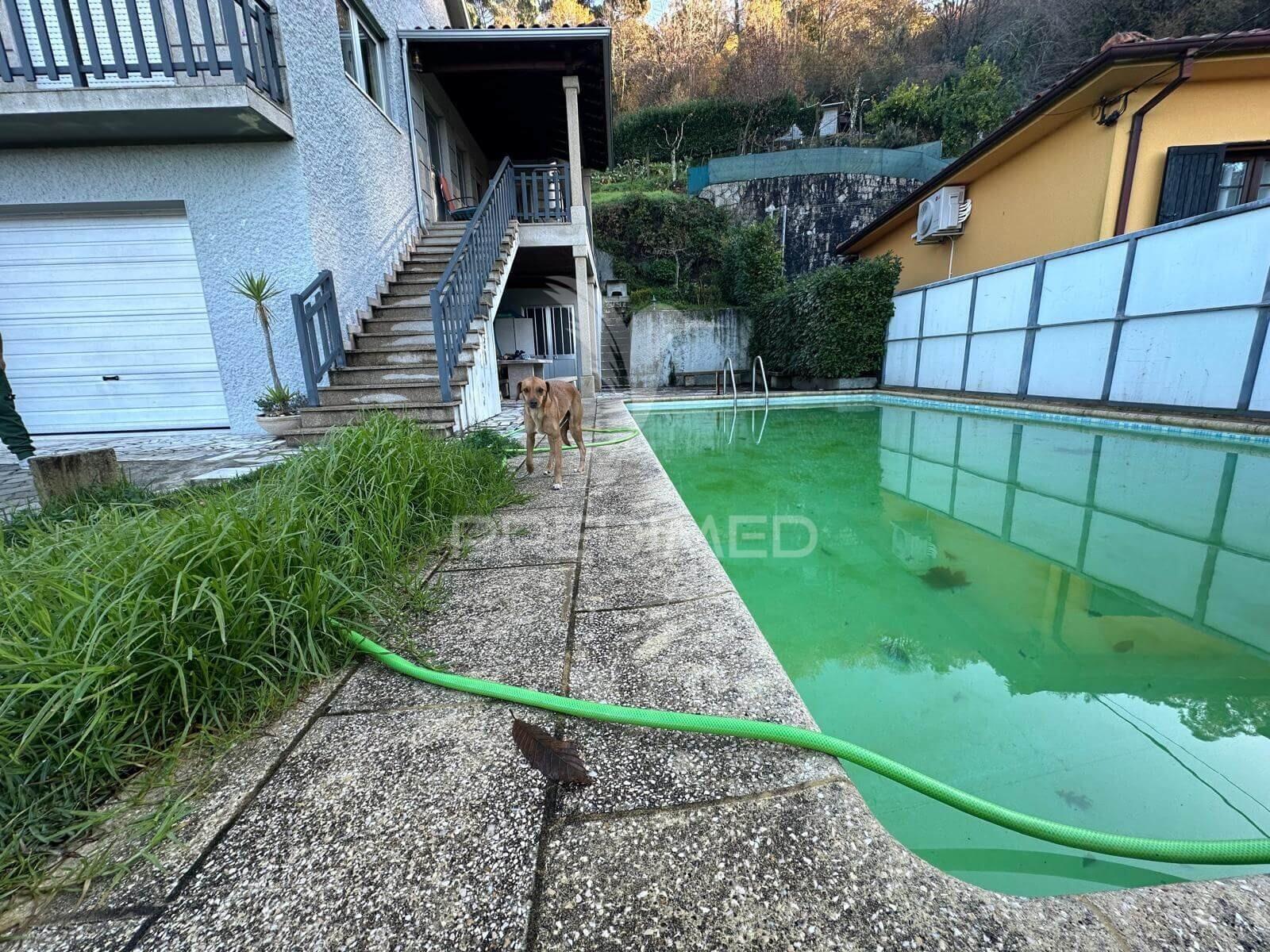 Moradia com vista para o gerês com piscina