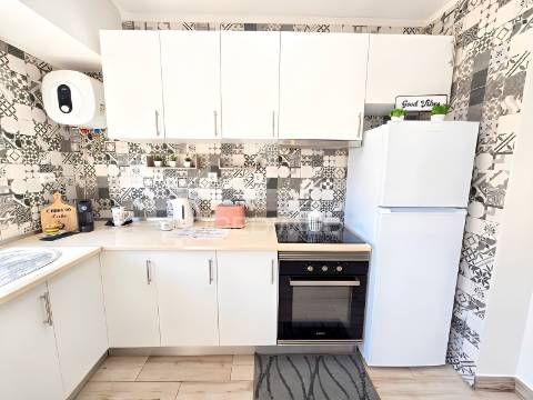 Apartamento renovado, piscina, 200 metros da praia da rocha