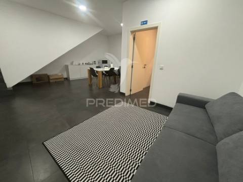 Arrenda-se espaço comercial no bailão – são pedro