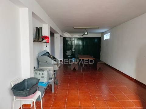 Moradia t5 em minde – espaço, conforto e qualidade de vida