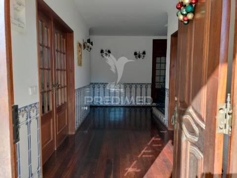 Moradia t5 em minde – espaço, conforto e qualidade de vida