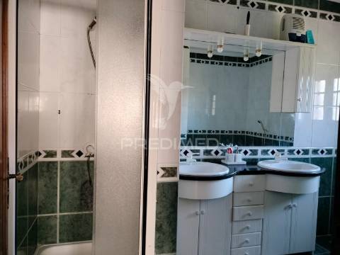 Moradia t5 em minde – espaço, conforto e qualidade de vida