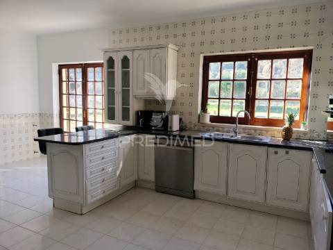 Moradia t5 em minde – espaço, conforto e qualidade de vida