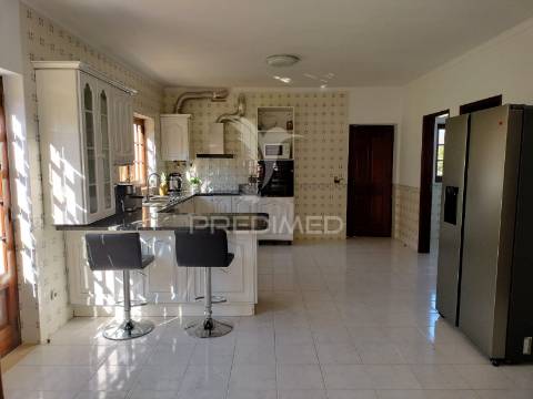 Moradia t5 em minde – espaço, conforto e qualidade de vida