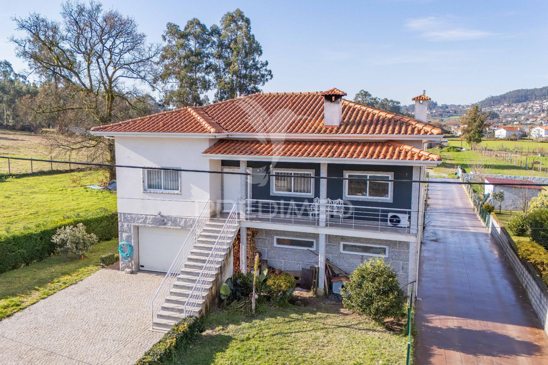 Moradia t4 independente em pedralva